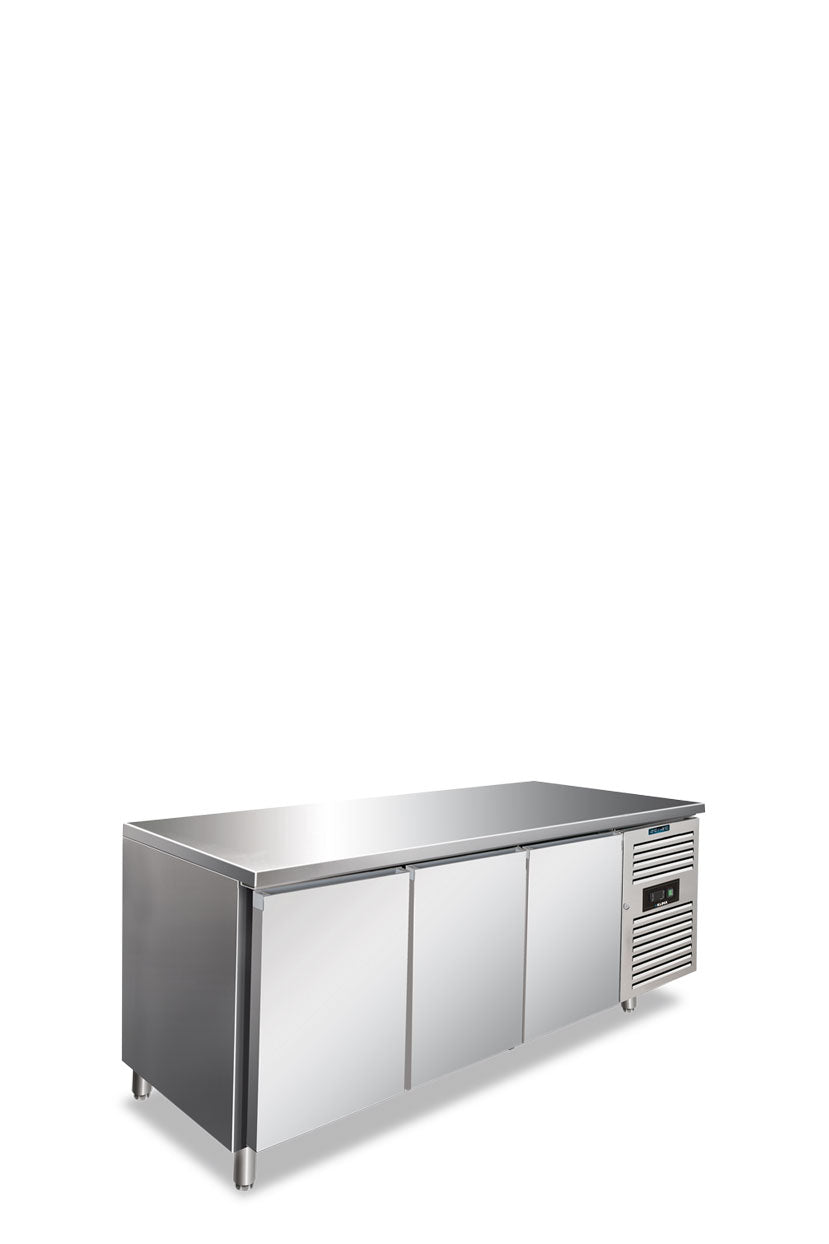 Tavolo refrigerato tre ante ventilato, temperatura normale CXF 3100 TN