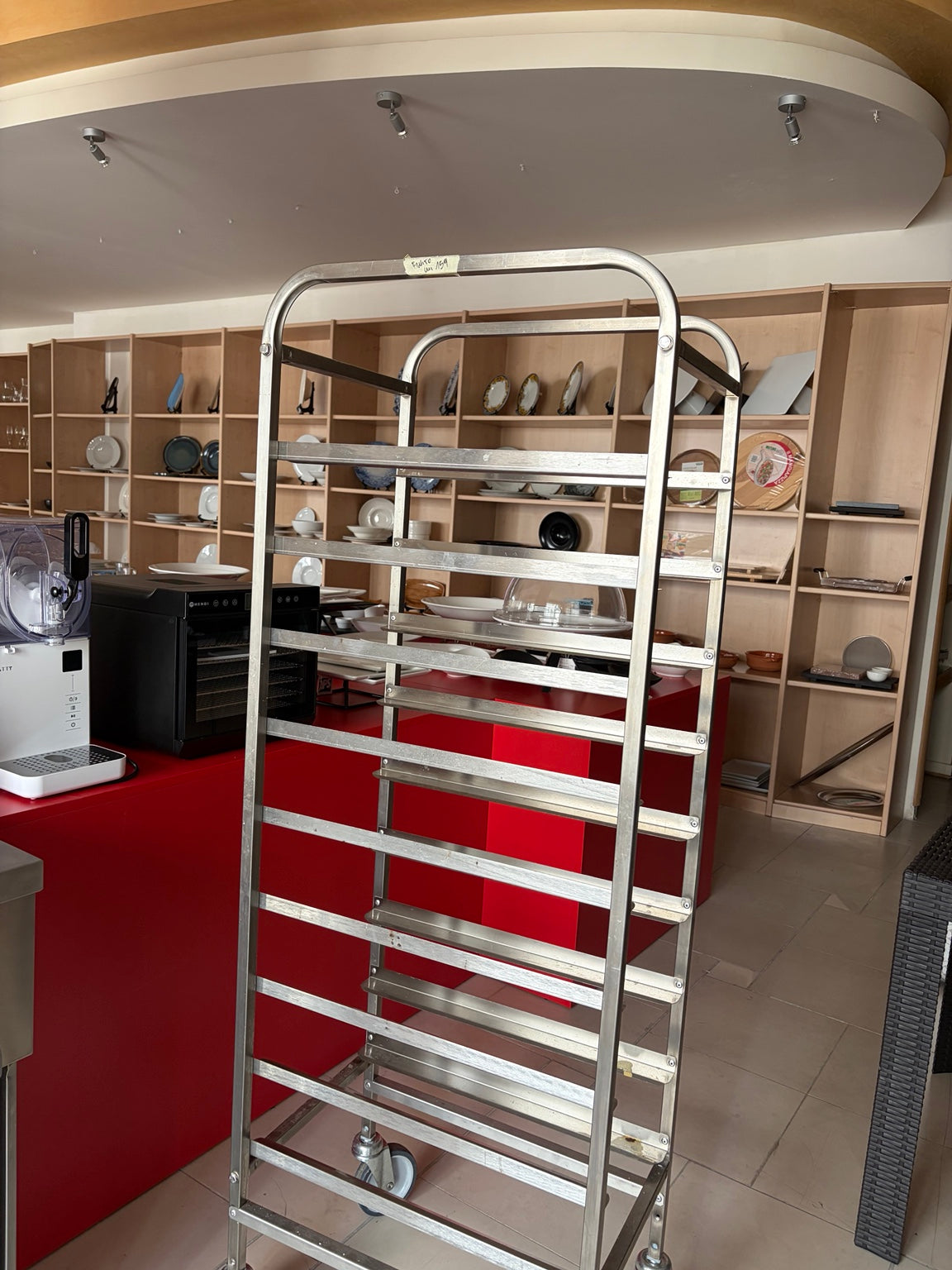 Carrello Portavassoi Usato 9 Scomparti in Acciaio Inox | Super Prezzo Offerta