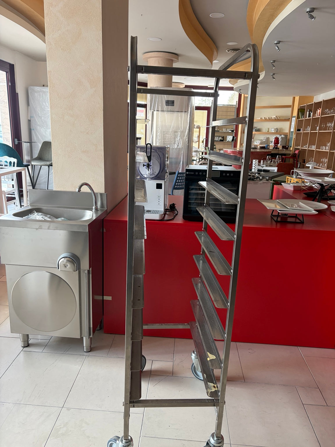 Carrello Portavassoi Usato 9 Scomparti in Acciaio Inox | Super Prezzo Offerta